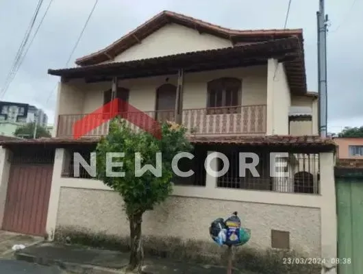 Casa em Rua Tércia Cabral Flecha - Conjunto Túnel Ibirité (Barreiro) - Belo Horizonte/MG