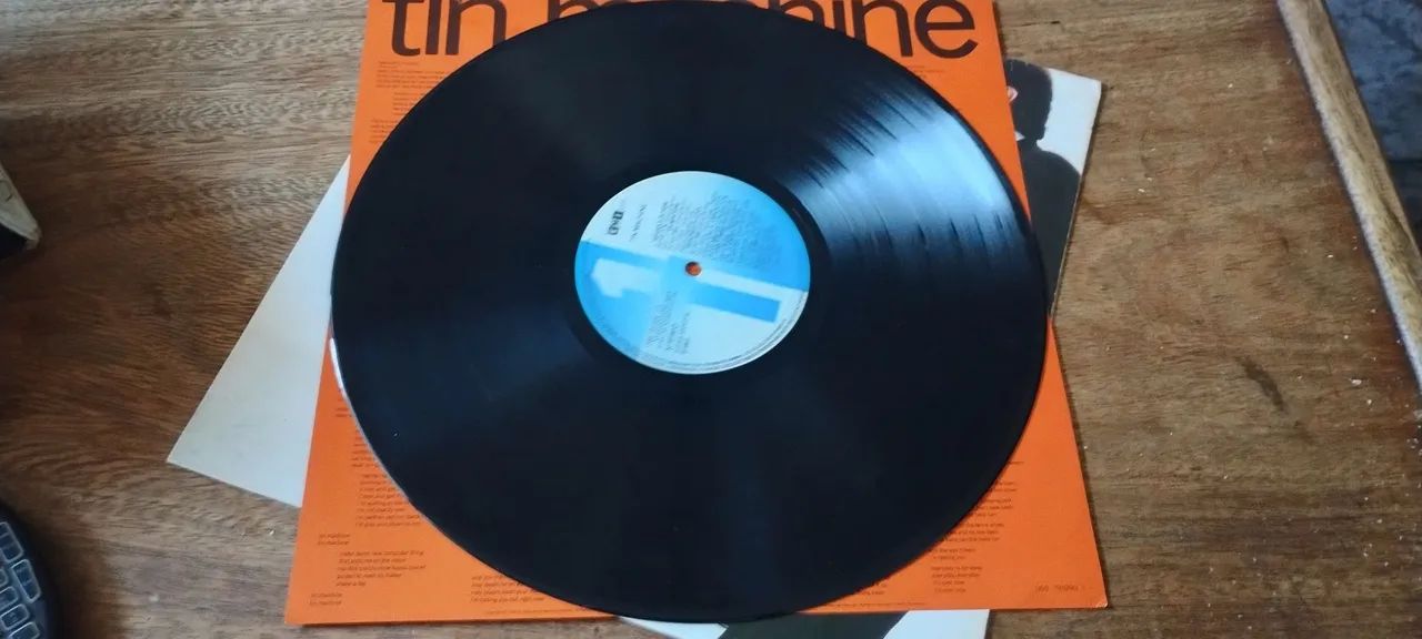 Tin Machine ( David Bowie ) - Álbum de Vinil - Foto 4