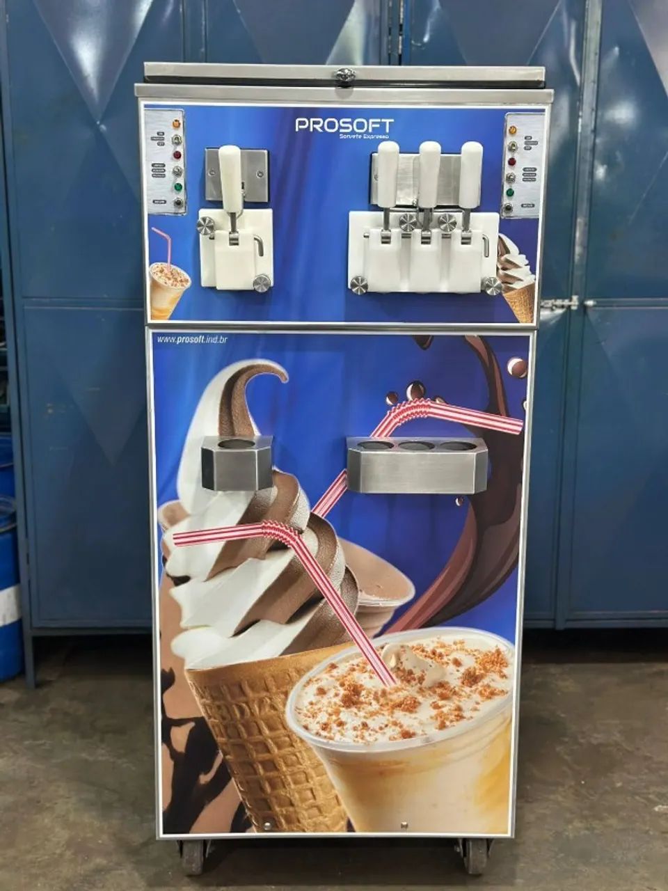 Máquina de Milk-Shake e Sorvete Soft