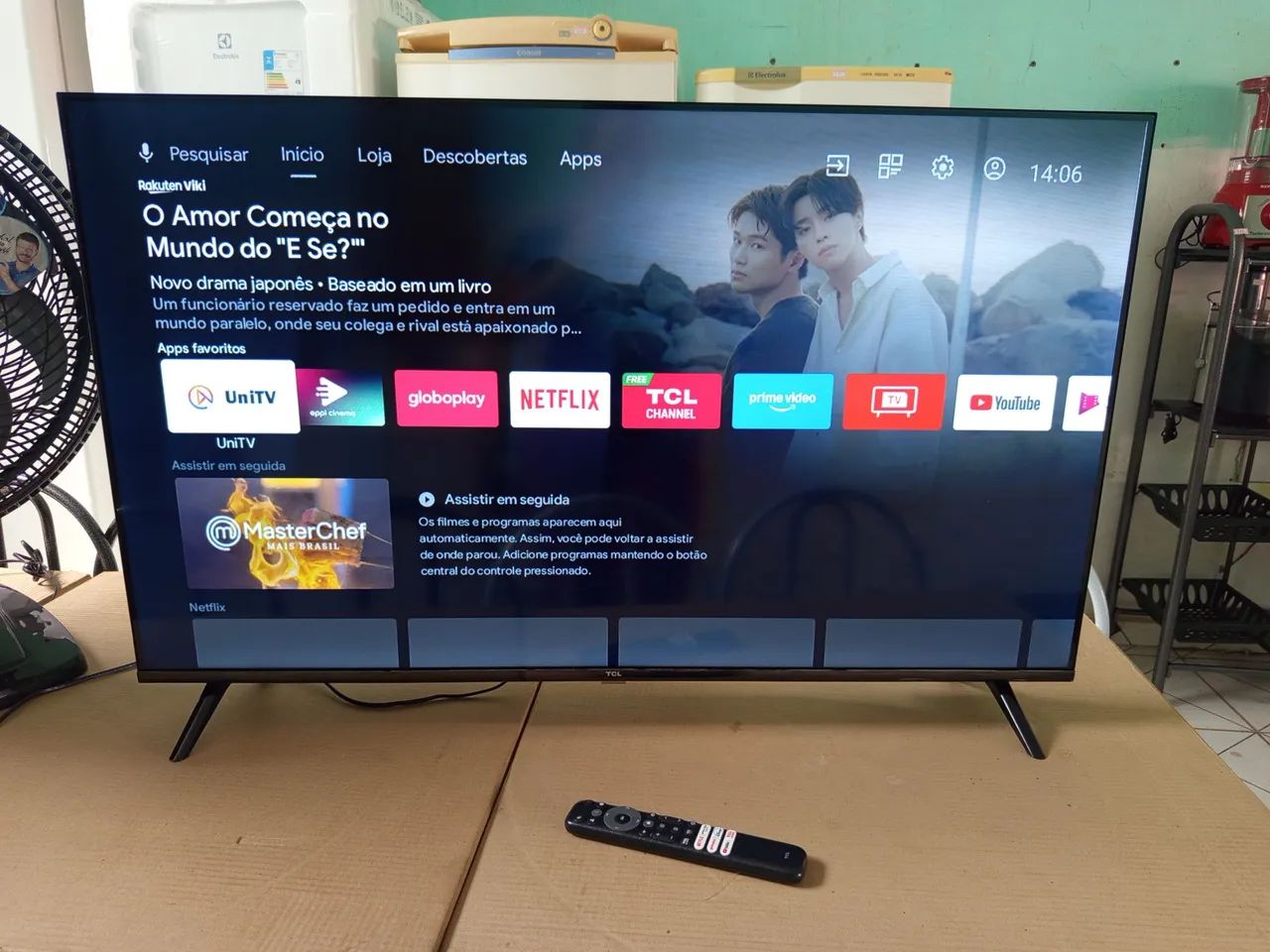 Tv smart TCL 43 polegadas semi nova.  - Foto 2