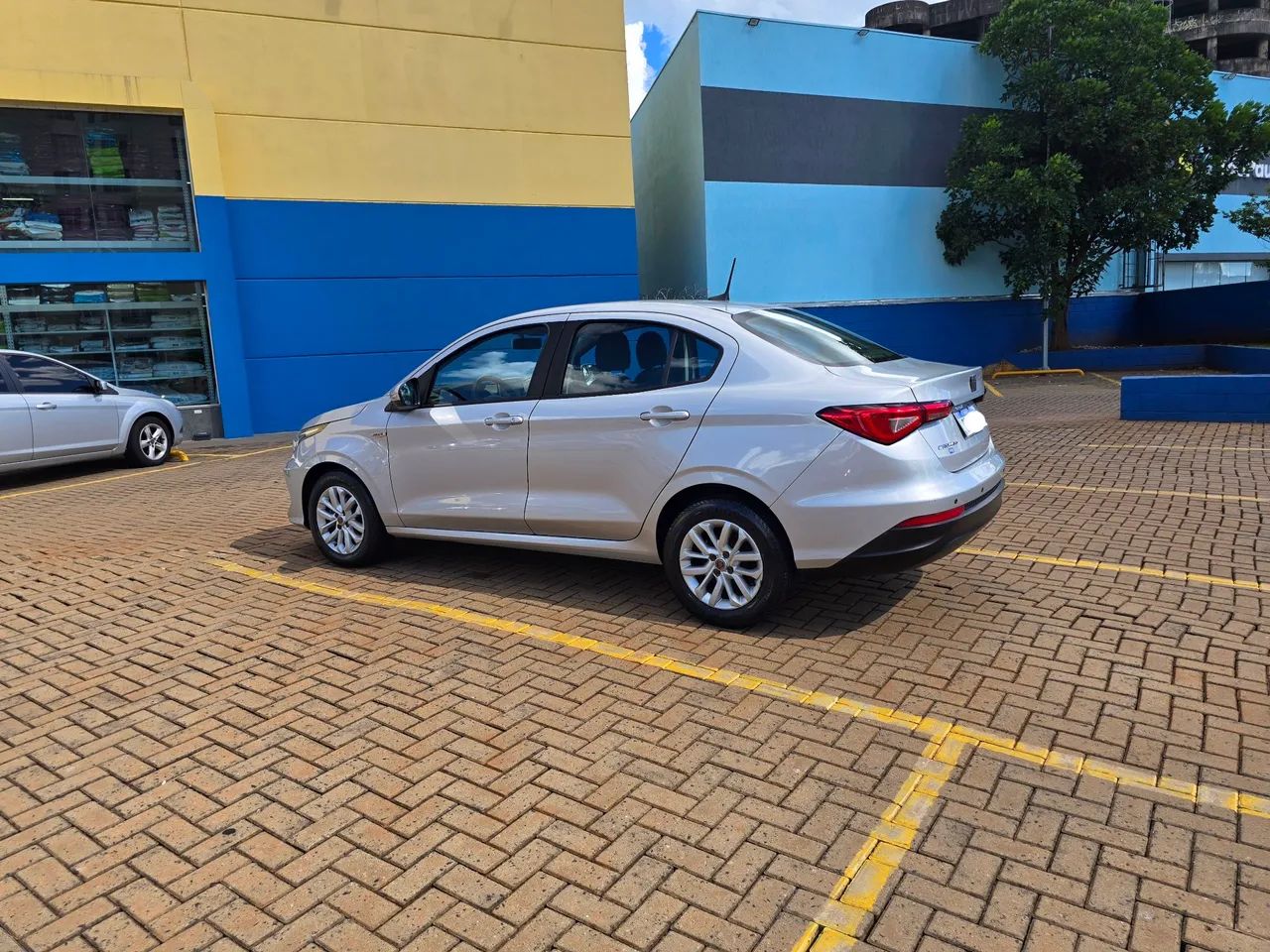 Cronos 1.3 Flex Automático Completo - Foto 4