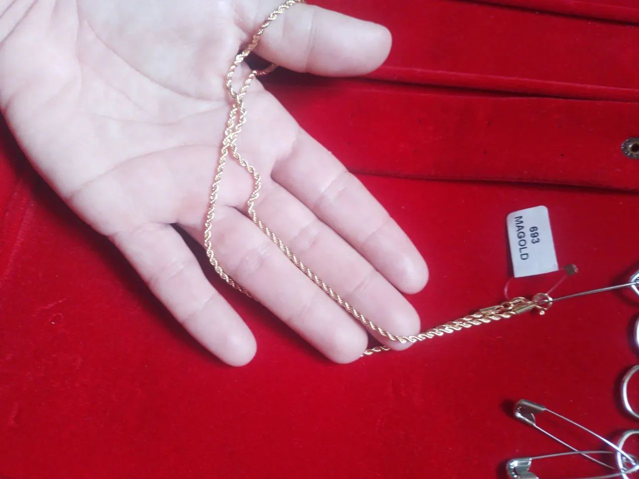 Joias magold tudo por 500