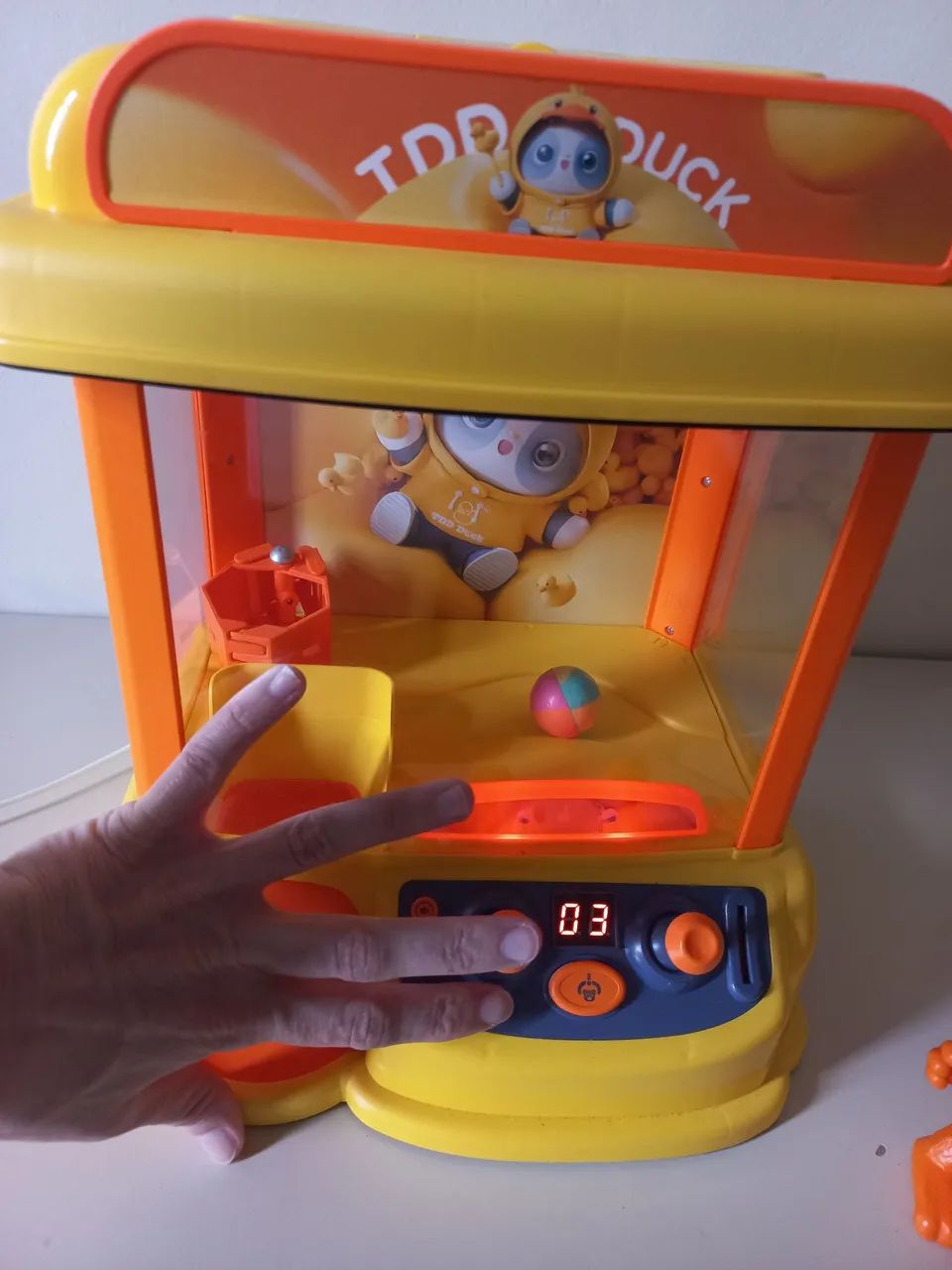 Csixa decoração Máquina de Pegar Brinquedos - Foto 4
