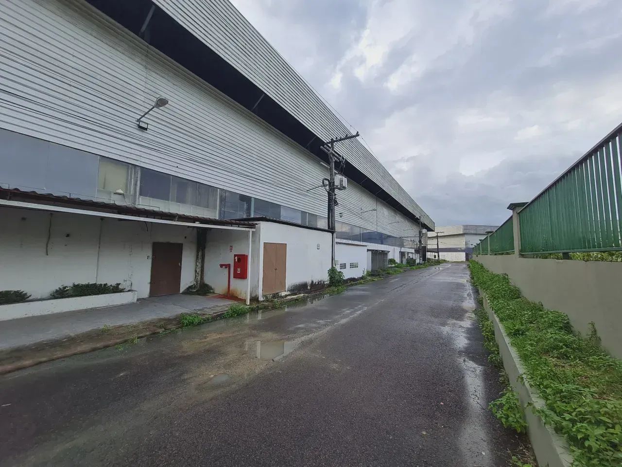 Alugo Galpão 15.000 m2 distrito industrial!