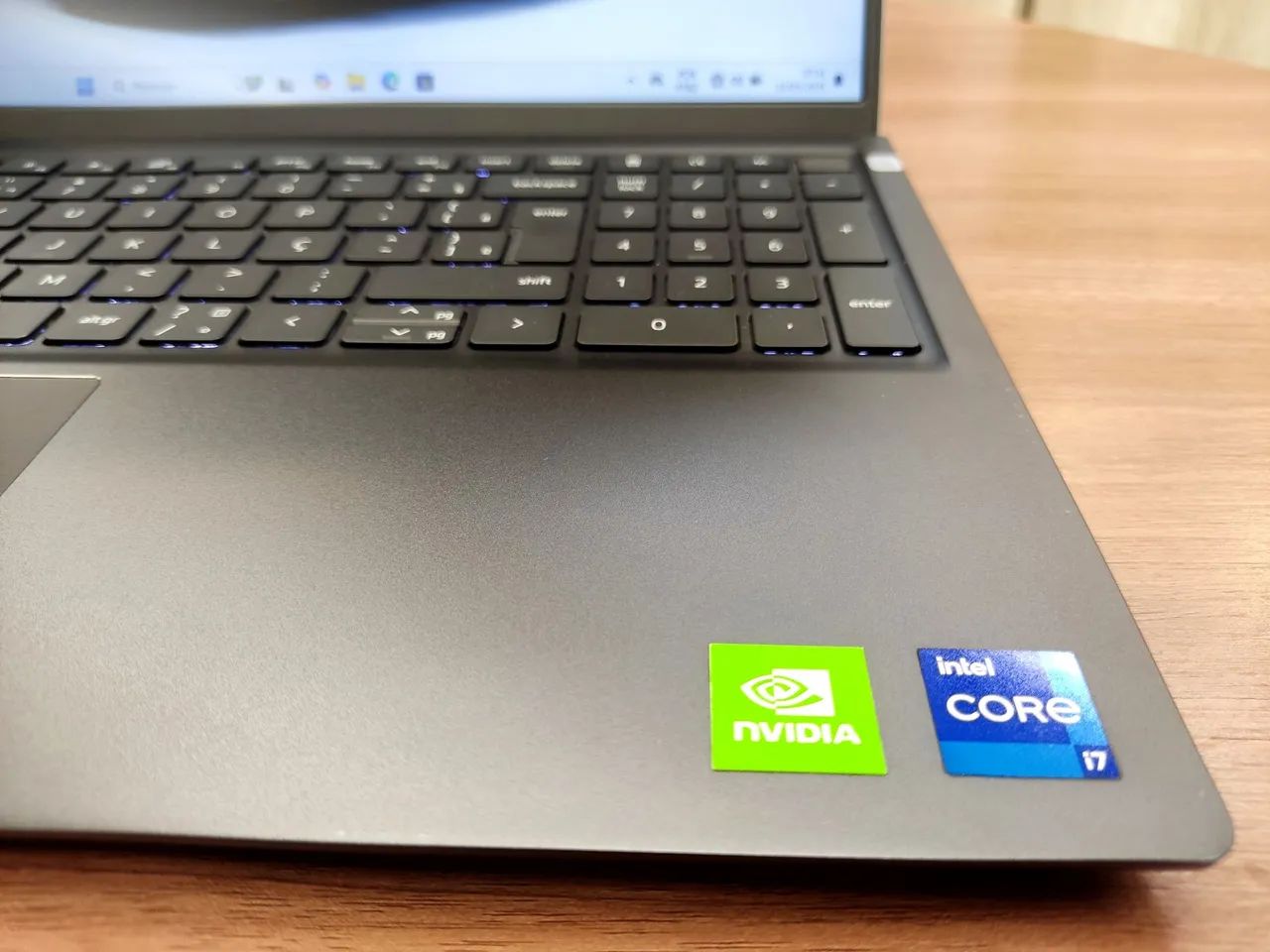 NOTEBOOK DELL I7 VOSTRO/ NVIDIA+ 16GB DE RAM / SSD 512GB - Foto 4