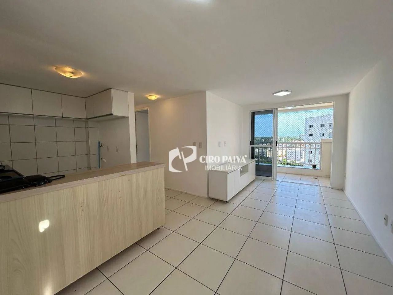 Apartamento com 2 dormitórios à venda, 61 m² por R$ 490.000 - Cambeba - Fortaleza/CE