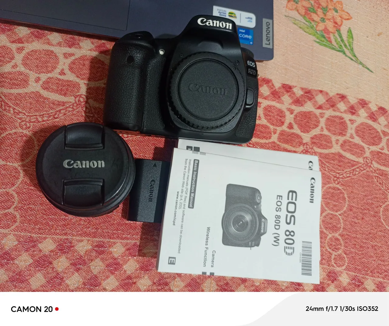 Câmera Canon EOS 80D DSLR mais lente 18-55 mm IS. Novinho com tudo ?