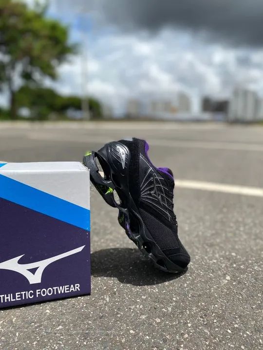 Mizuno Wave Prophecy 15