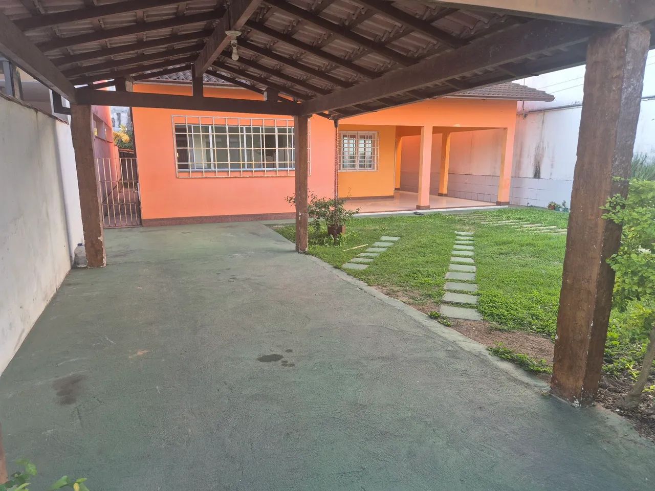 Alugo casa jacaraipe  Alojamento 