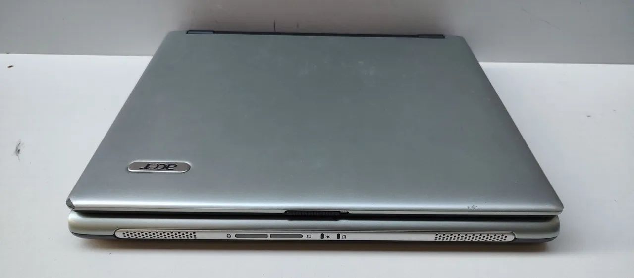 Notebook Acer Prata - Raridade - Ideal para DEV baixo nivel