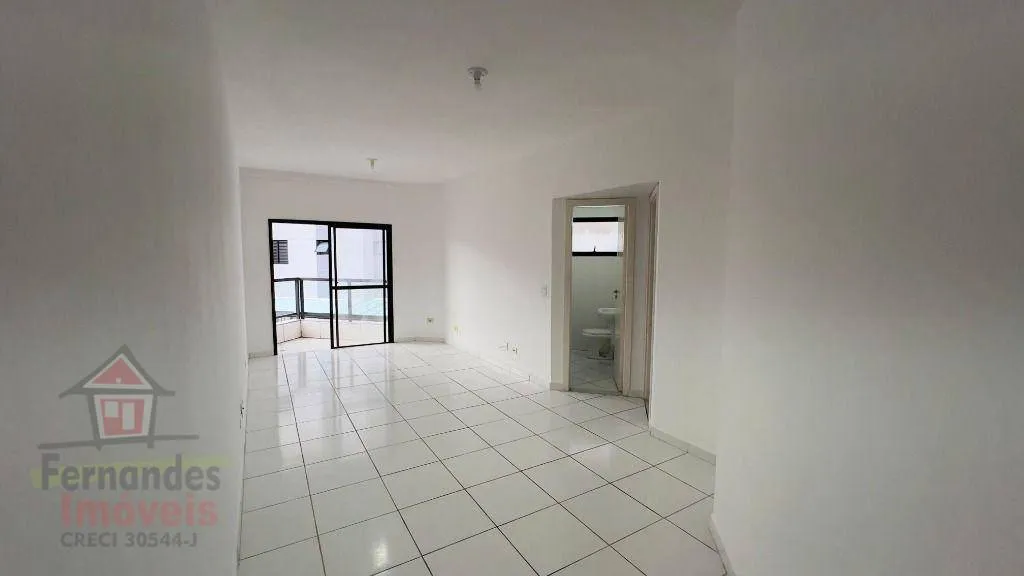 Kitao com elevador e garagem para alugar definitivo pacote50 m² por R$ 1.850 mês Canto do