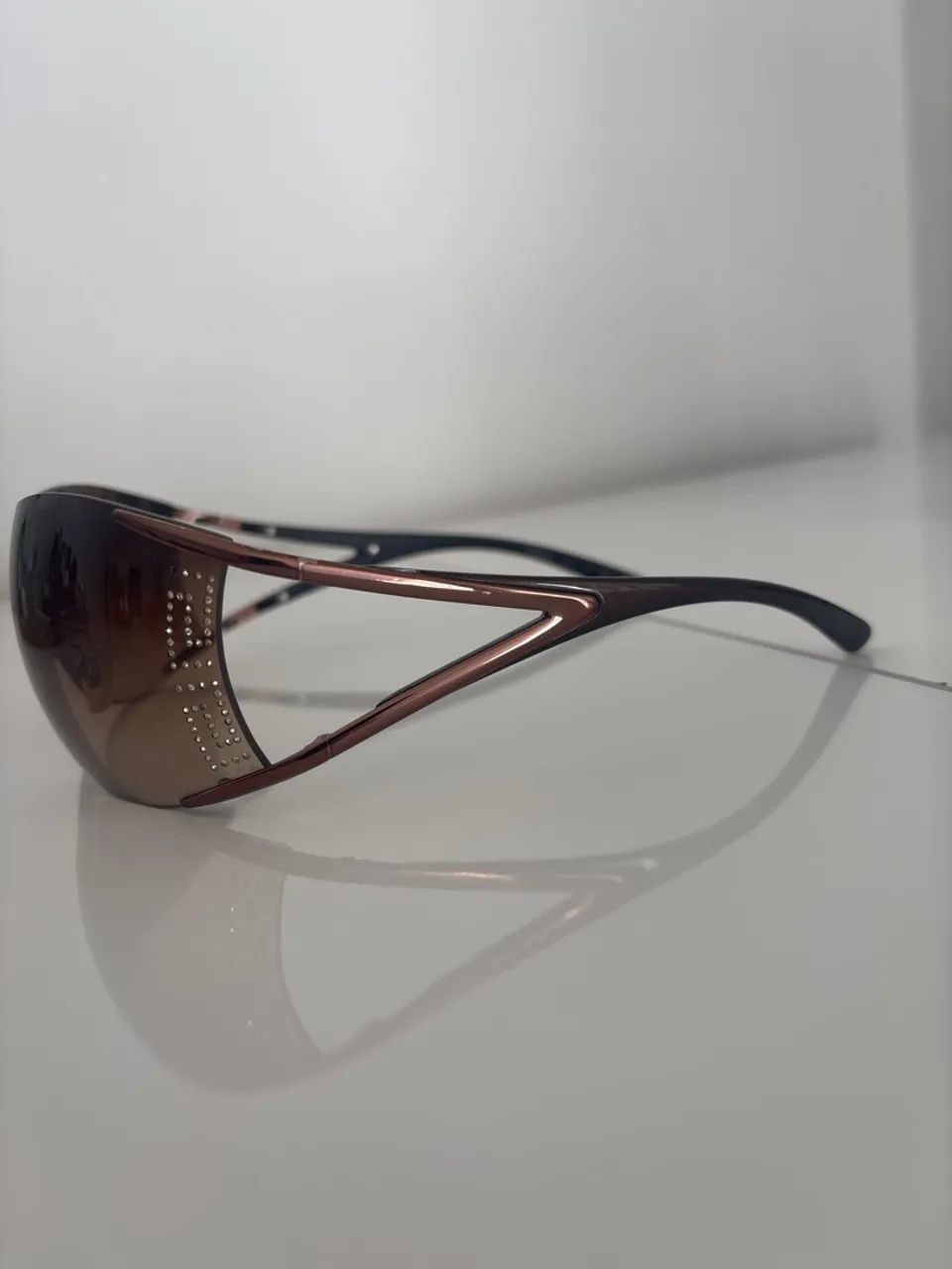 Óculos de Sol marrom - Versace - Foto 2
