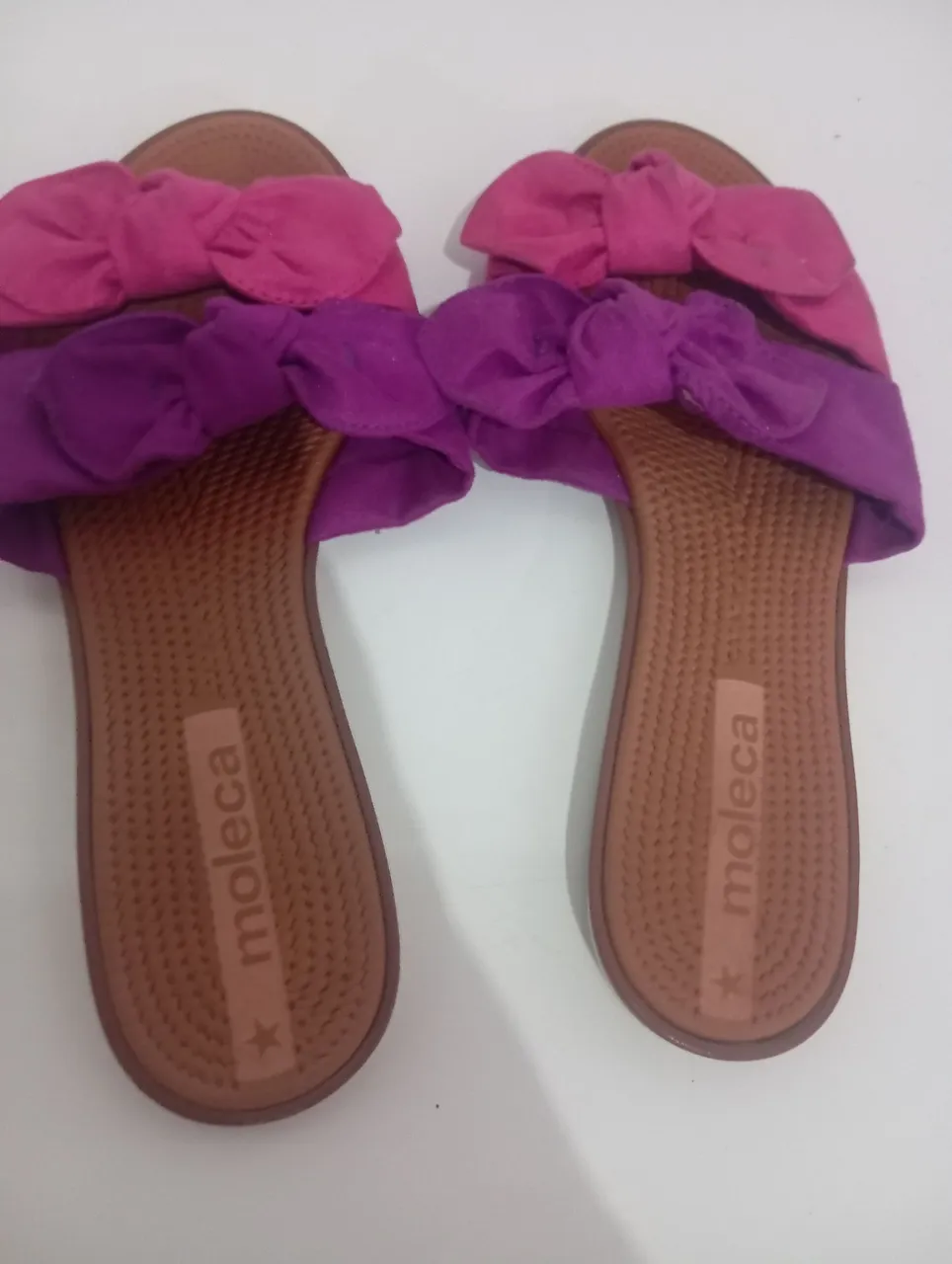 Sandália Moleca com Laços Coloridos