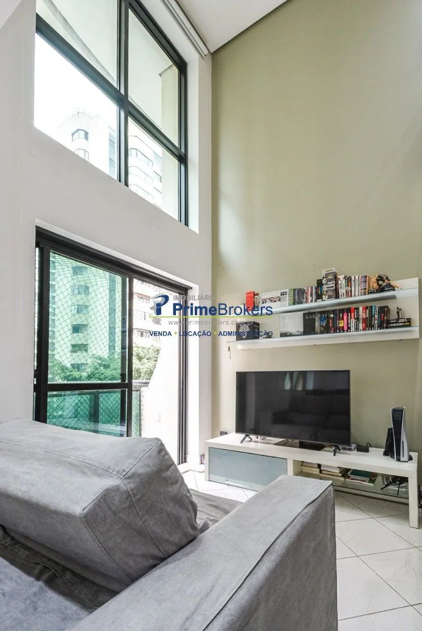 Com 65 m² de área privativa, o imóvel conta com 2 dormitórios, 2 banheiros e 2 vagas de ga - Foto 3