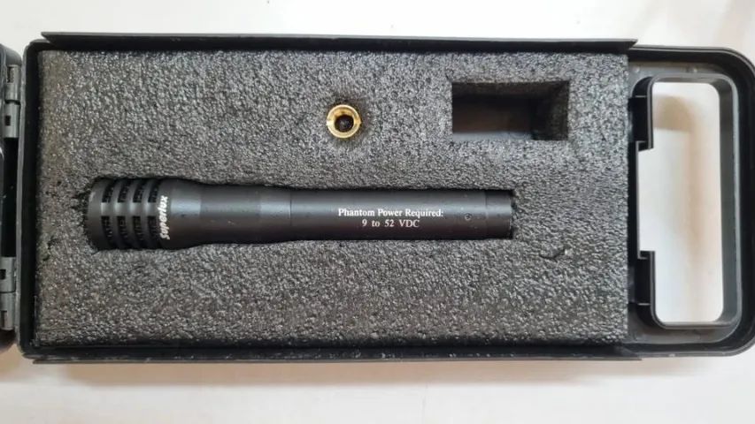 Microfone condensador Superlux PRA268a