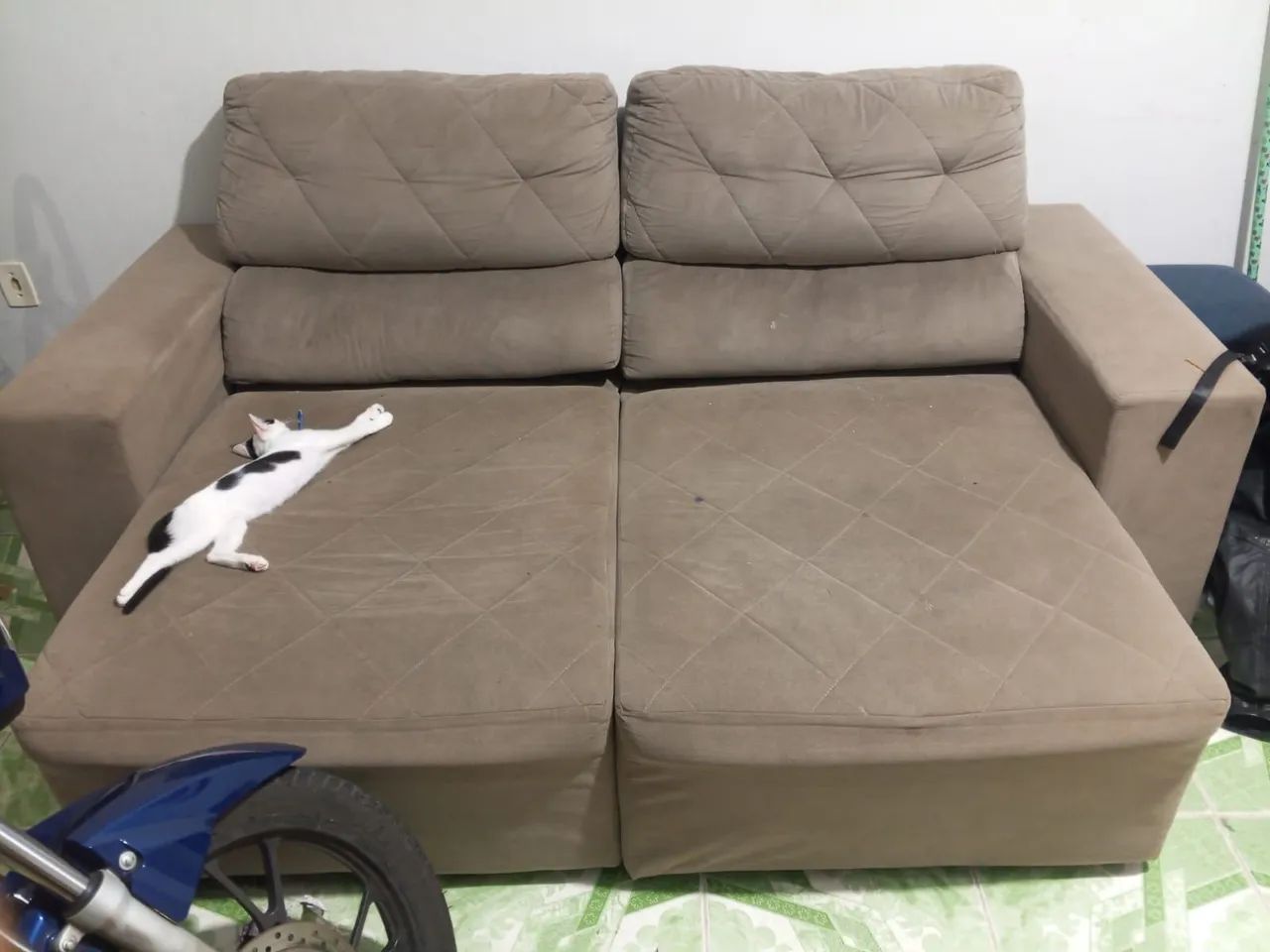 Sofá retratil64842031659905121