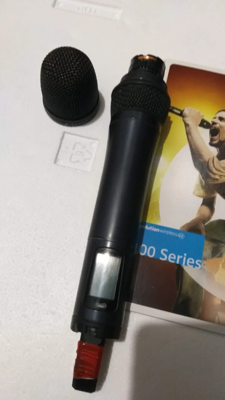 Microfone sem fio Sennheiser Ew100 G3 845 +Cápsula Se Electronics Microfone V7 Mc2 Black S