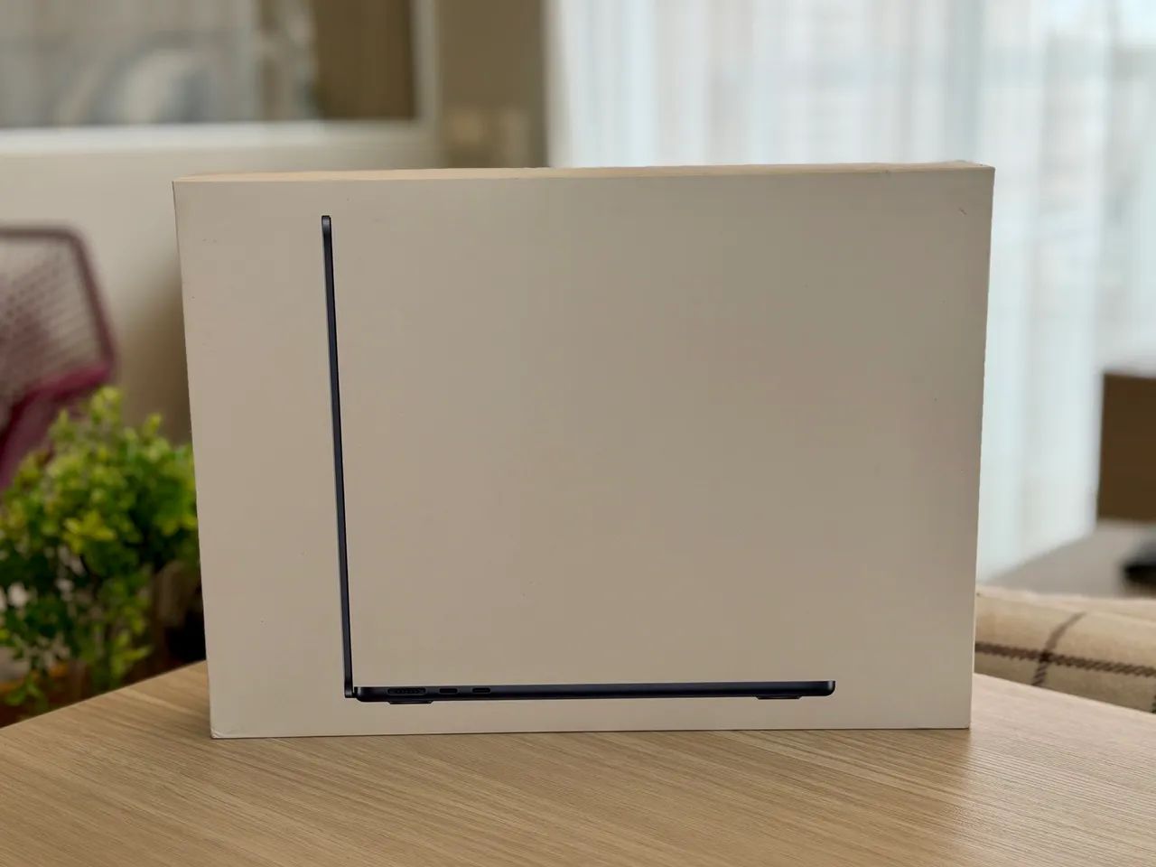 MacBook air 13 Polegadas M4 16GB 512SSD Midnight - LACRADO