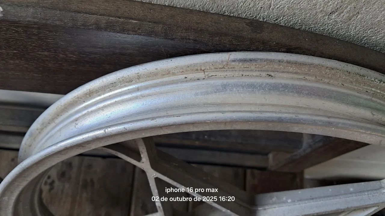 Roda de moto  - Foto 4