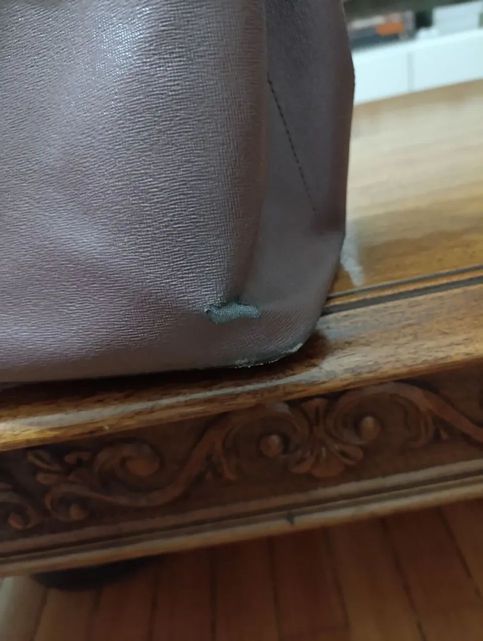 Vendo bolsa com defeito - Foto 2