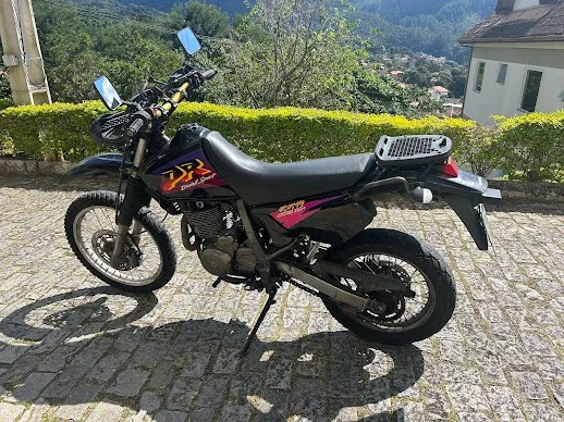 SUZUKI DR 650 RE
