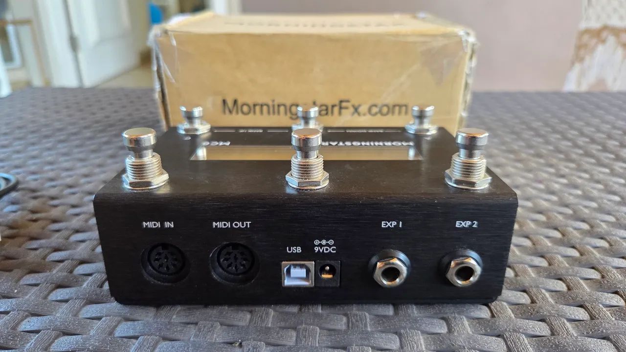 Controlador midi Morningstar MC6 MKII - Microfones e Gravadores