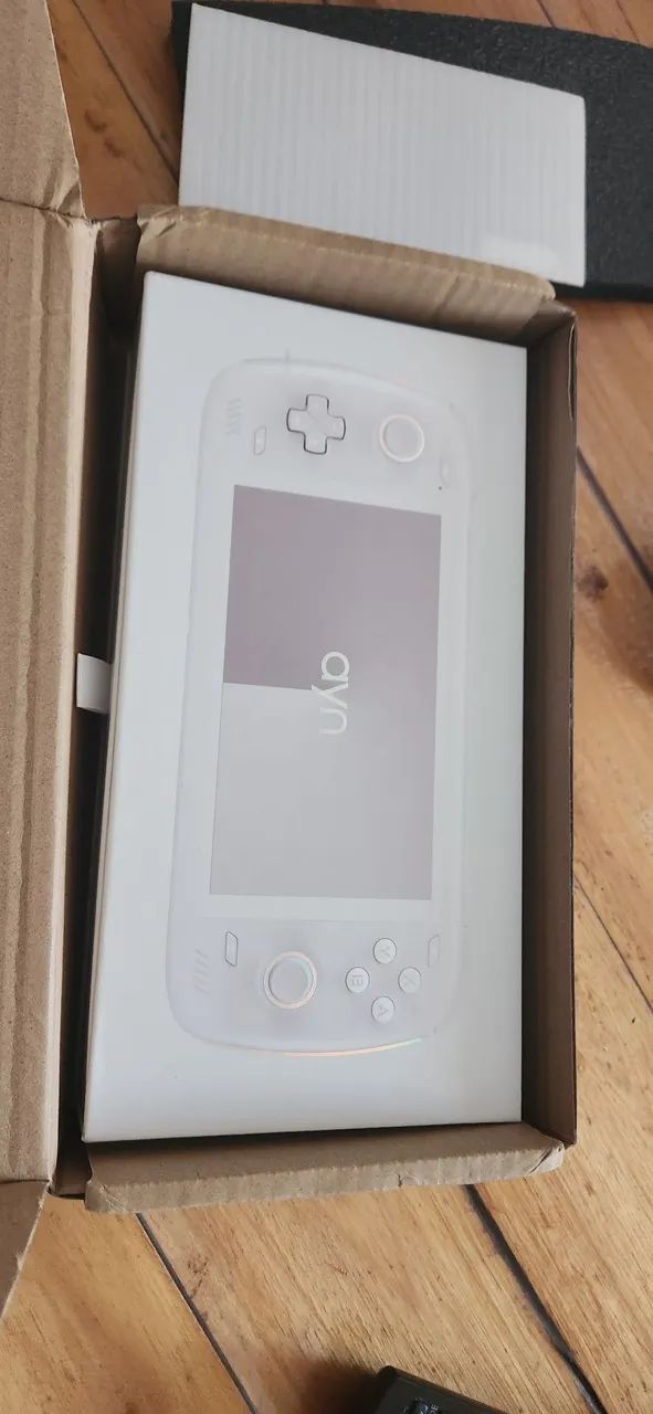 Console AYN Odin MAX 512GH 16RAM POUCO TEMPO DE USO - Foto 3