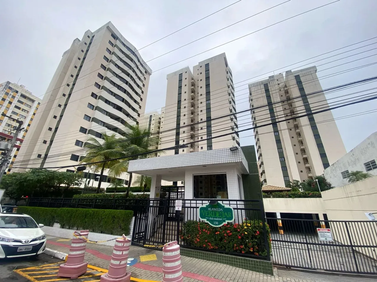 Imóvel para aluguel com 92 metros quadrados com 3 quartos em Luzia - Aracaju - SE