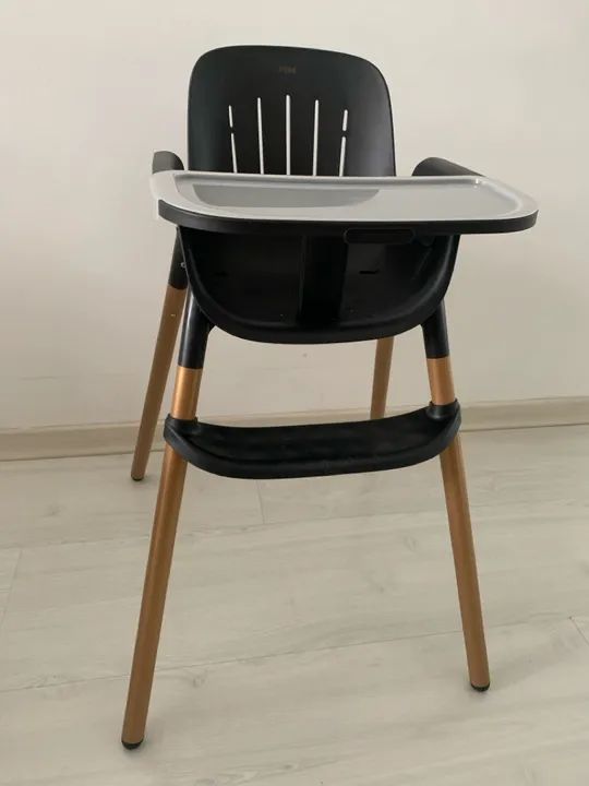 Cadeira de Alimentação Infantil com Bandeja