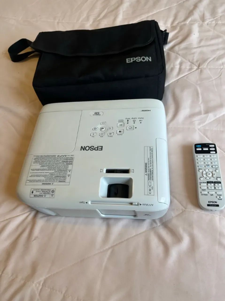 Projetor Epson E20 3.400 Lumens