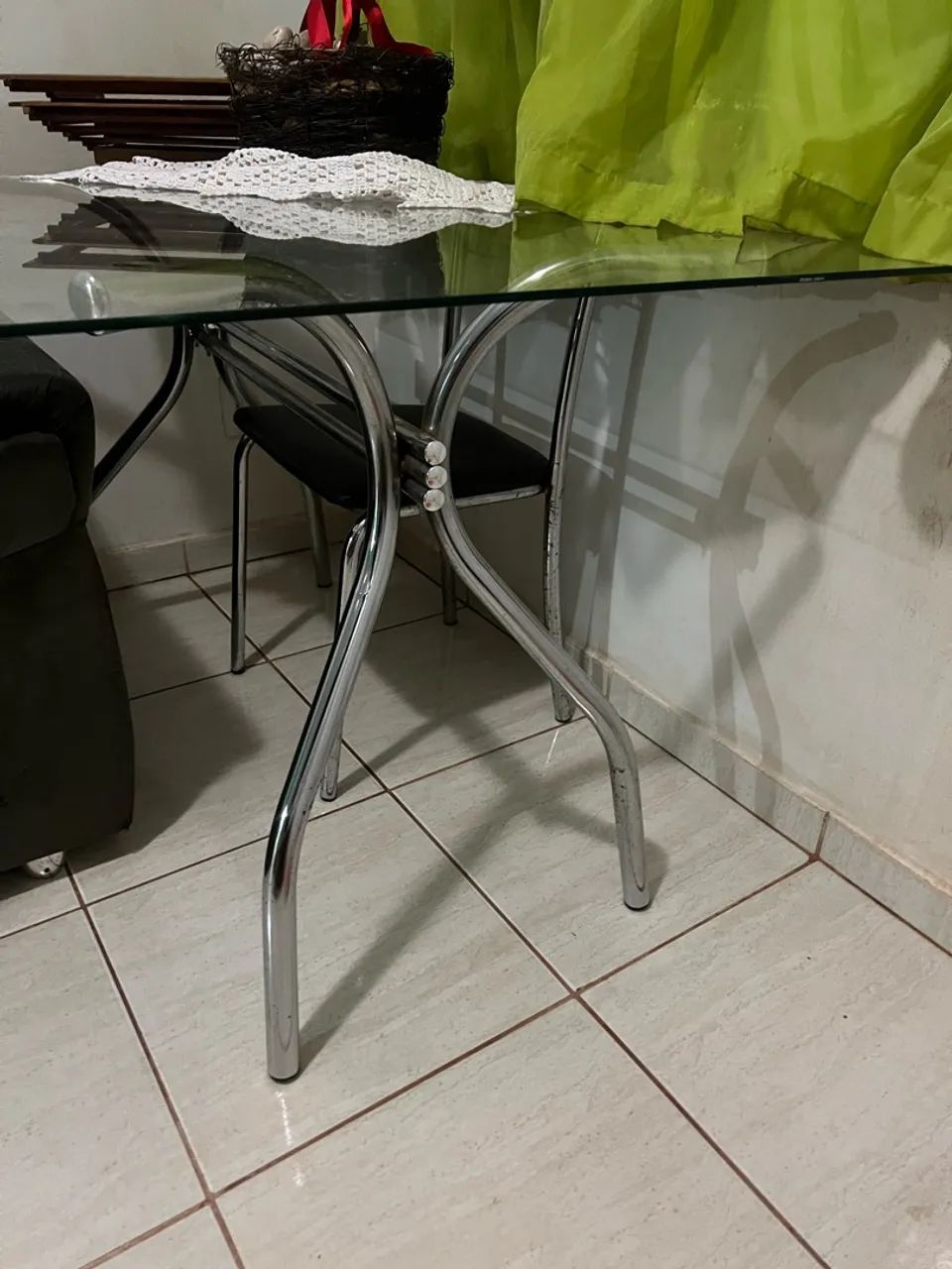 Mesa de vidro Usada - Foto 4