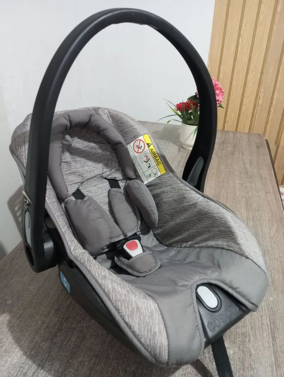 Vendo bebê conforto em bom estado 