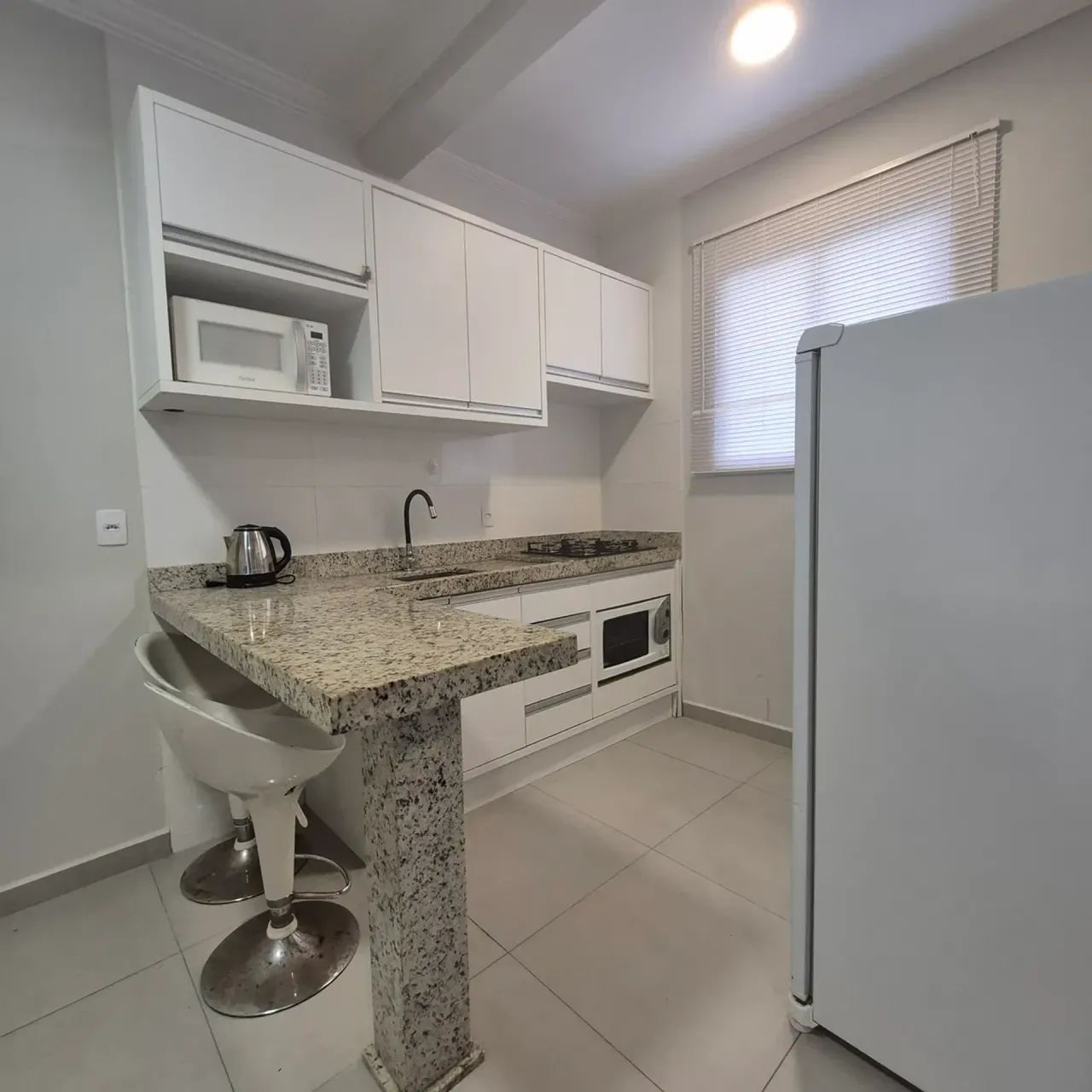 Lindo Apartamento  750 metros da praia de Ingleses - Foto 5
