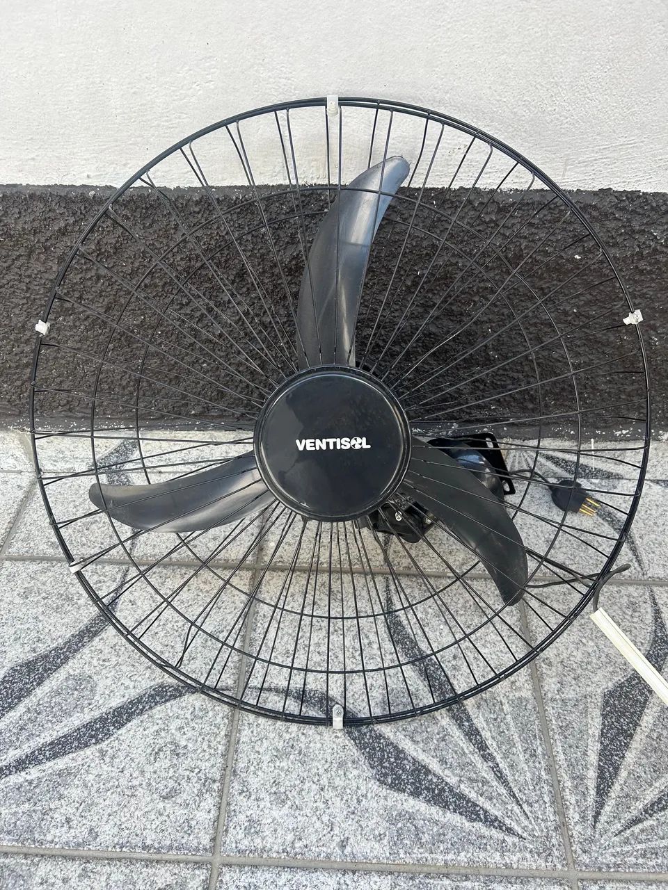 Ventilador de parede grande 