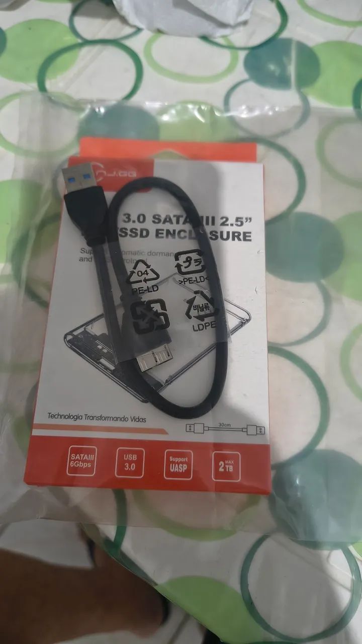 Vendo HD externo novo (1 terabyte)