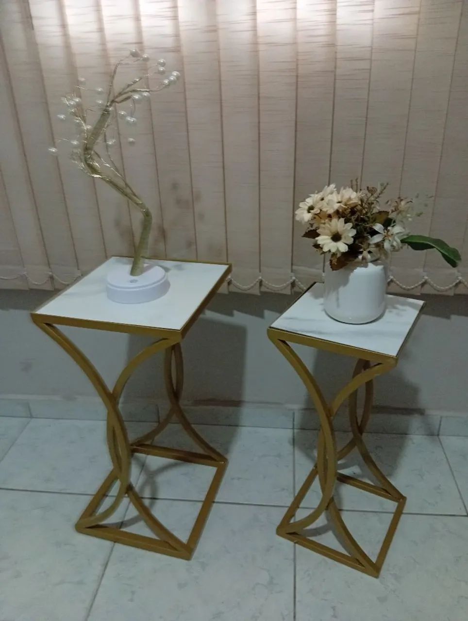 Conj de 2 mesas de canto - Foto 3