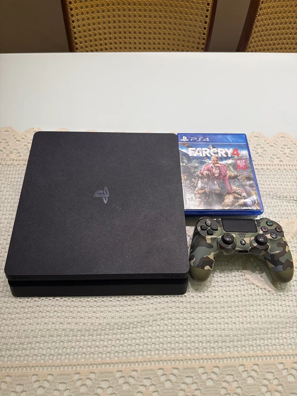 Ps4 slim 1tb com controle e jogos 
