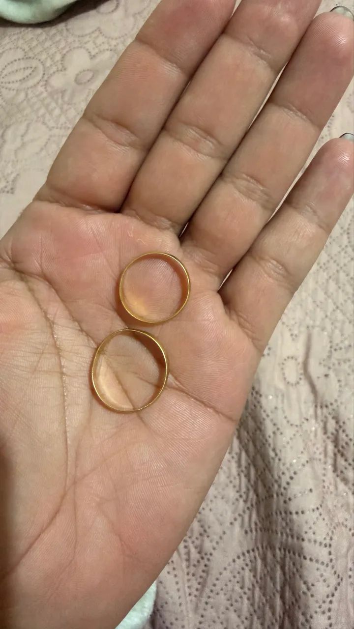 Par de aliança em ouro 18 