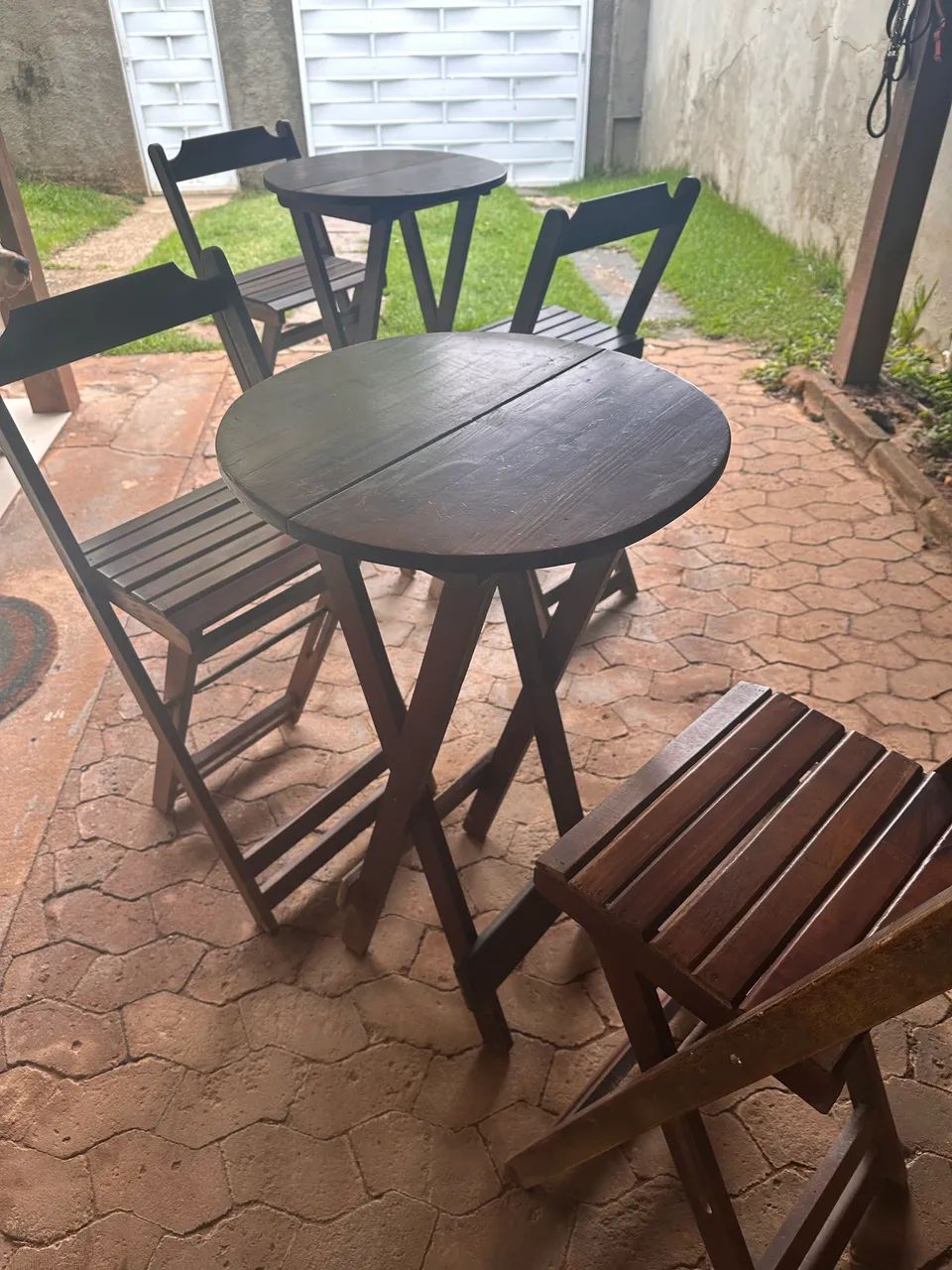 Conjunto Mesa Alta Bistrô Redonda + 2 Cadeiras - Foto 4