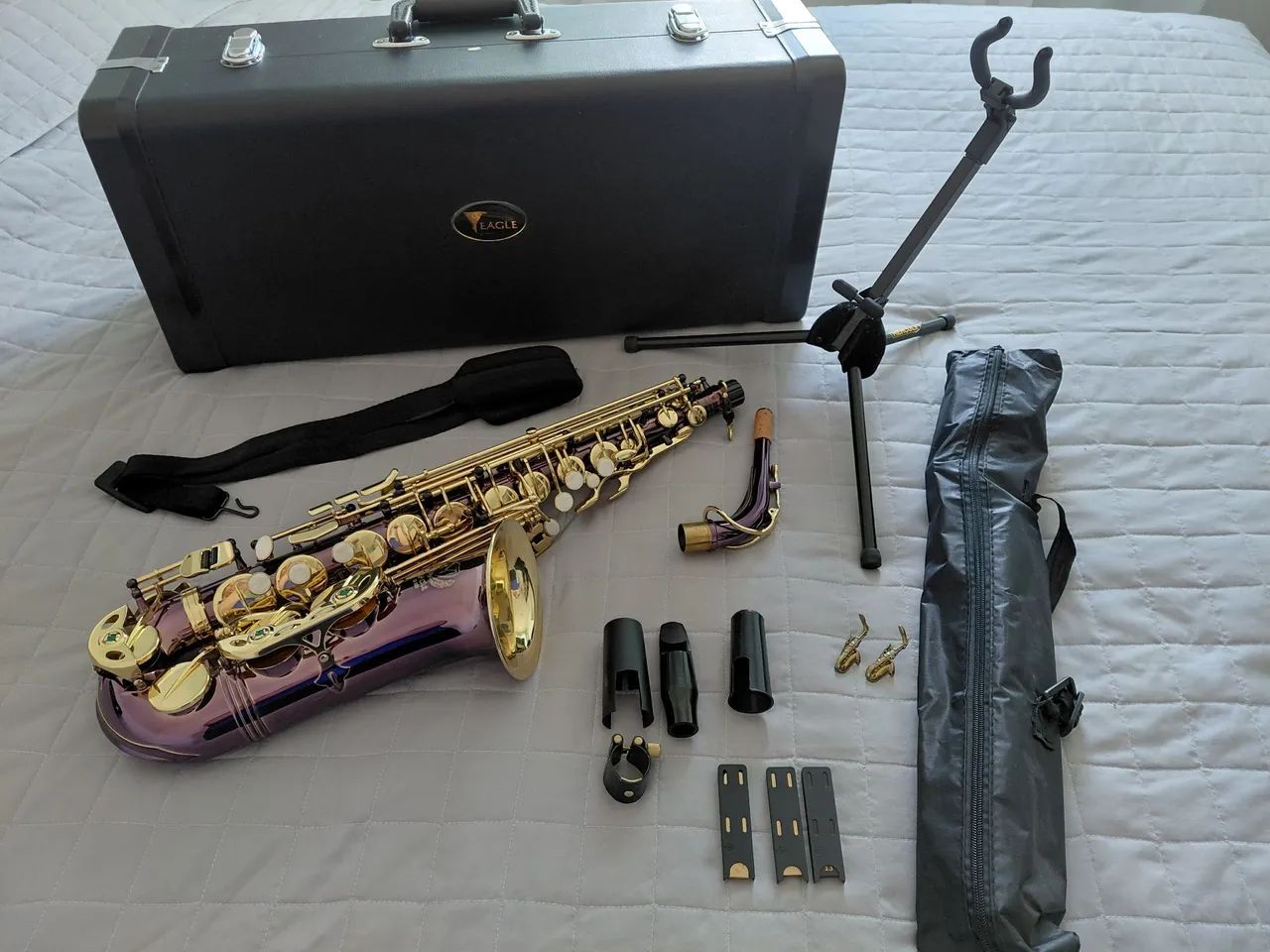 Sax alto eagle