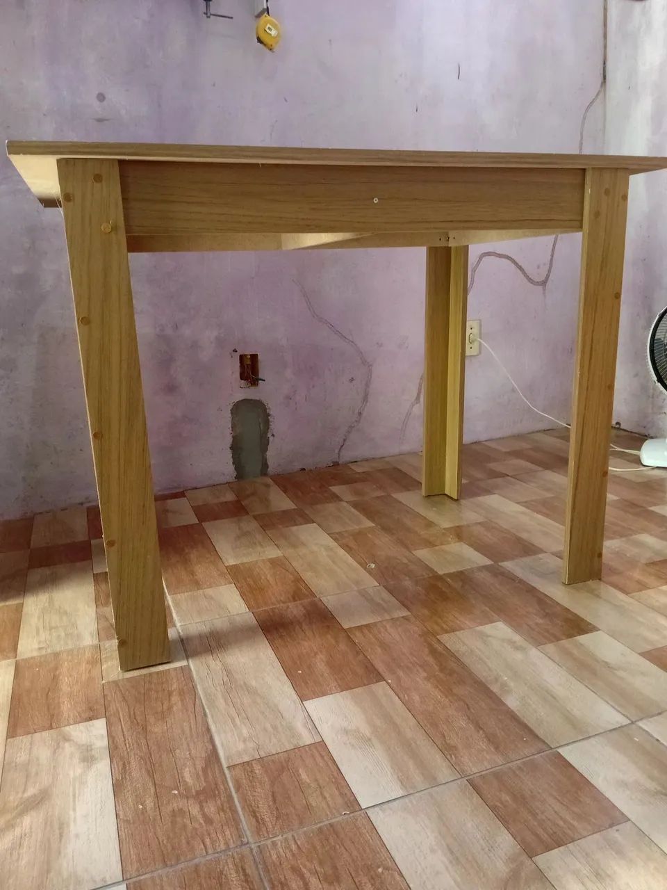 Mesa em bom estado de uso 108 x67.5 - Foto 2