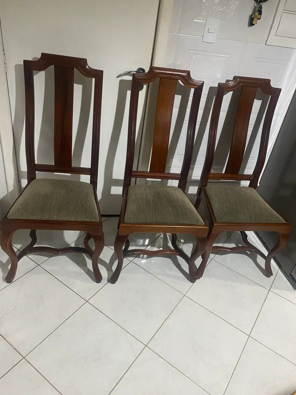 CADEIRAS DE MADEIRA  - Foto 2