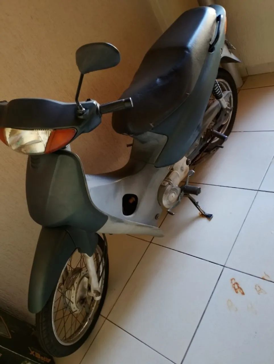 Honda Bis 2004