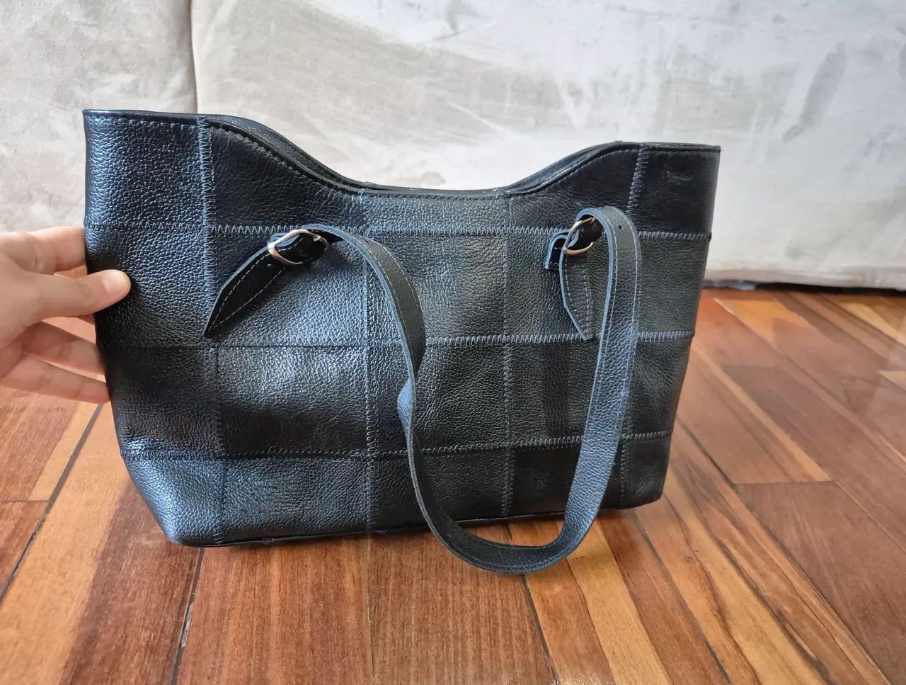 Bolsa de Ombro em Couro Legítimo Preta  - Foto 3