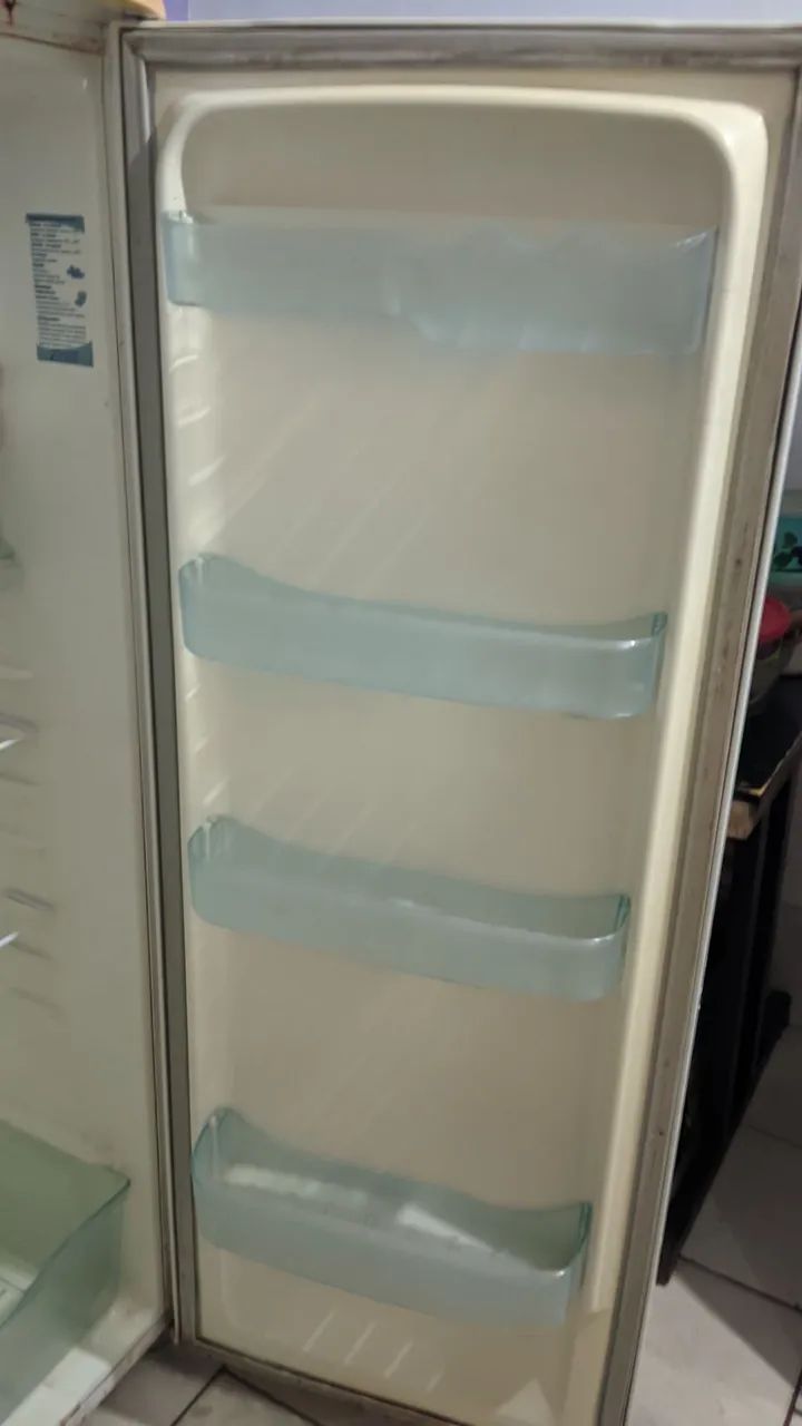 Vende-se Geladeira  - Foto 3