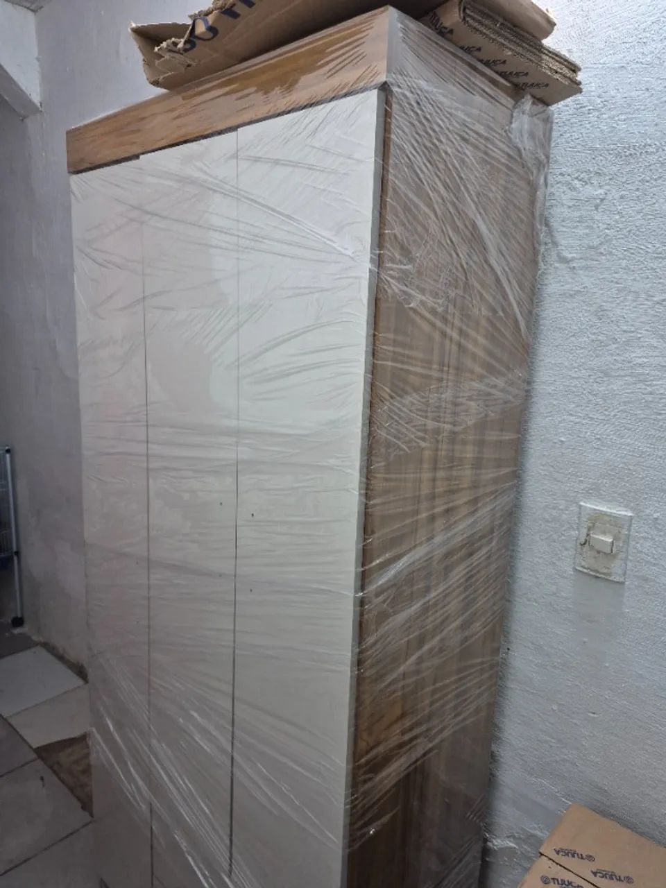 Guarda roupa 3 portas  - Foto 3