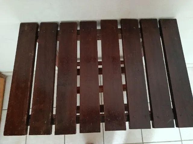 Mesa de canto - madeira maciça 