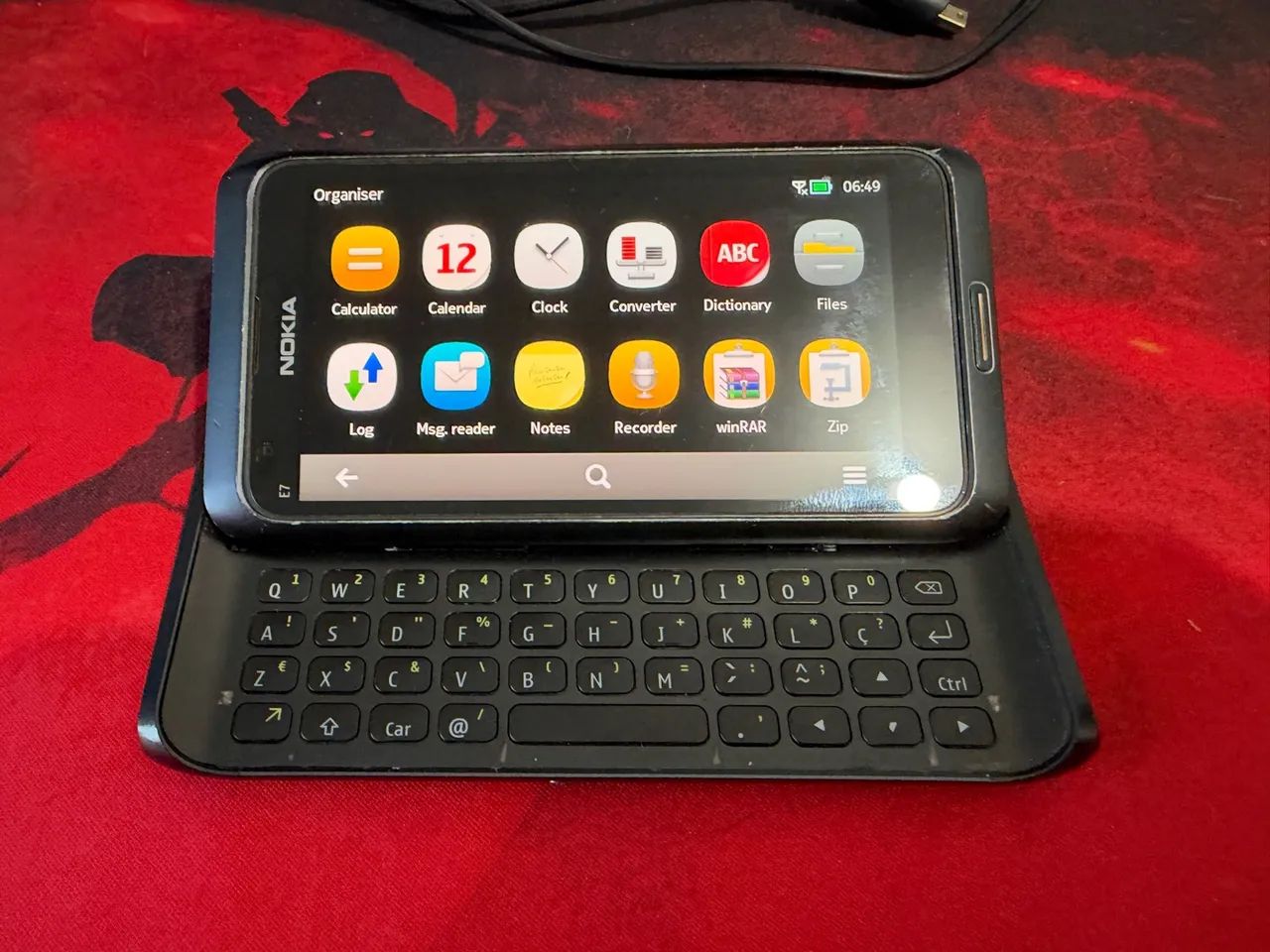 Nokia E7 relíquia funcionando menos chip celular - Foto 4