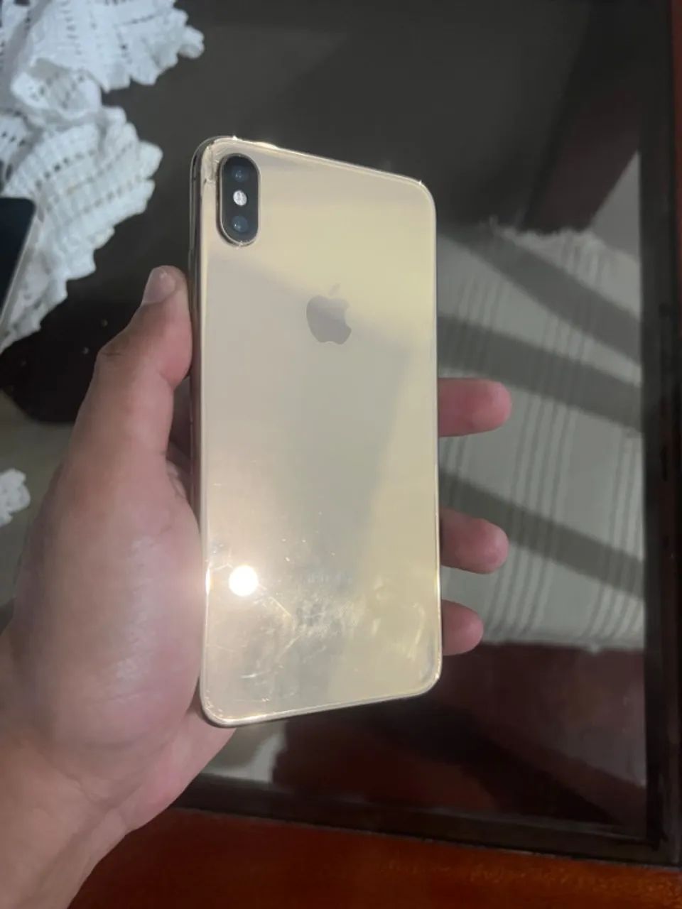 iPhone XS Max 64GB Dourado - Bem Conservado - Bateria Nova - Foto 2