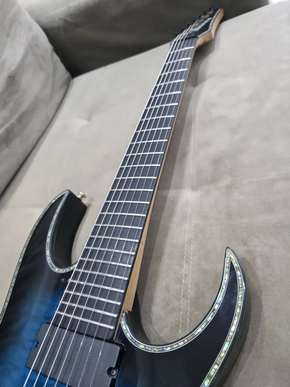 Ibanez RGIX27 FEQM blue Iron label - Instrumentos musicais